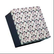 Коробка подарочная "Patterns 2", 19х19х9.5 см