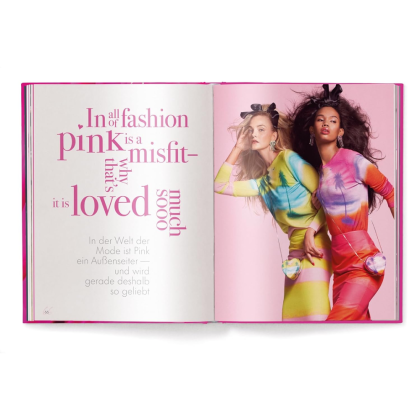 Книга на английском языке "The Pink Book. Fashion, Styles & Stories", Christiansen H. - 4