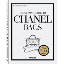 Книга на английском языке "The Ultimate Guide to Chanel Bags", Alexandra Fullerton