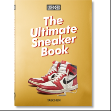 Книга на английском языке "Sneaker Freaker. The Ultimate Sneaker Book"