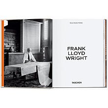 Книга на английском языке "Frank Lloyd Wright", Bruce Brooks Pfeiffer