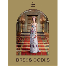 Книга на английском языке "Dress Codes. From Statement to Style Icon", Madelief Hohé, Paul Rem, Cécile Narinx