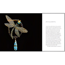 Книга на английском языке "Women Jewellery Designers", Juliet Weir-de La Rochefoucauld