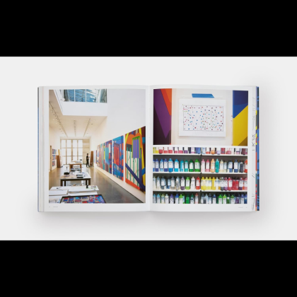 Книга на английском языке "Kaws", Dan Nadel, Thomas Crow, Clare Lilley - 4