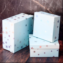 Коробка подарочная "Starry sky", 17х17х8 см, картон