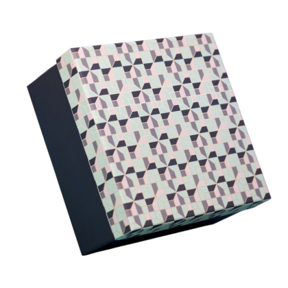 Коробка подарочная "Patterns 2", 19х19х9.5 см