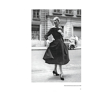 Книга на английском языке "50 Fashion Designers You Should Know", Simone Werle - 4