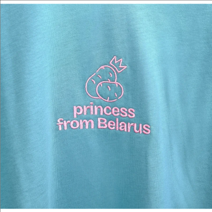Набор сувенирный "Футболка унисекс оверсайз "Princess from Belarus" 180, M-L, пыльно-бирюзовый  + открытка-стикер 3D" - 6