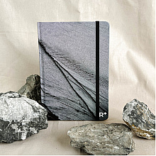 Ежедневник недатированный "StonePaper. Dark sand", 128 страниц, на резинке, серый