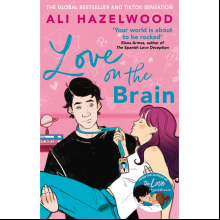 Книга на английском языке "Love on the Brain", Ali Hazelwood
