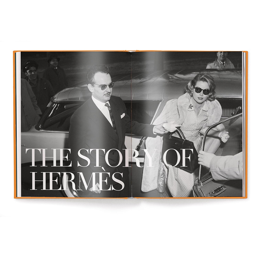 Книга на английском языке "The Ultimate Guide to Hermes Bags", Alexandra Fullerton - 2
