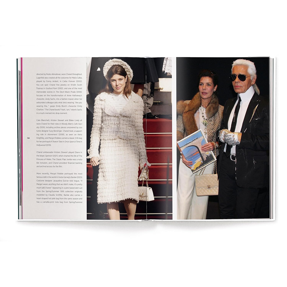 Книга на английском языке "The Ultimate Guide to Chanel Bags", Alexandra Fullerton - 6
