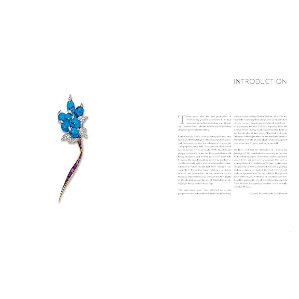 Книга на английском языке "Understanding Jewellery. The 20th Century", David Bennett, Daniela Mascetti - 2