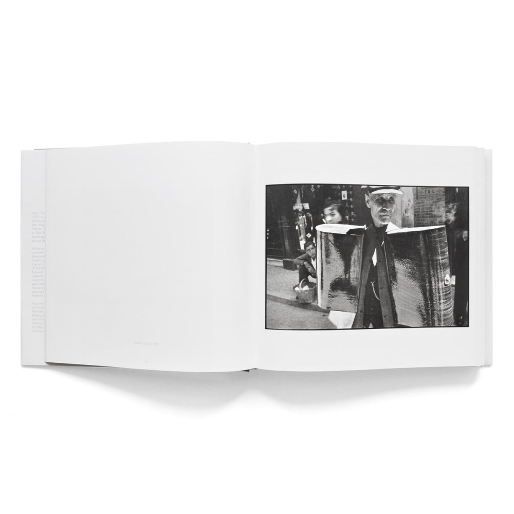 Книга на английском языке "Henri Cartier-Bresson: Photographer", Yves Bonnefoy - 4