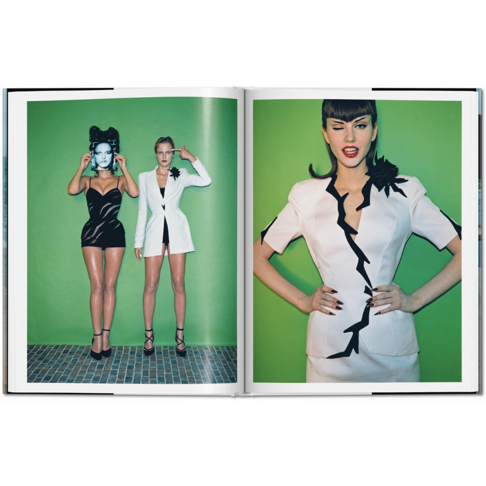 Книга на английском языке "A Gun for Hire", Helmut Newton - 2