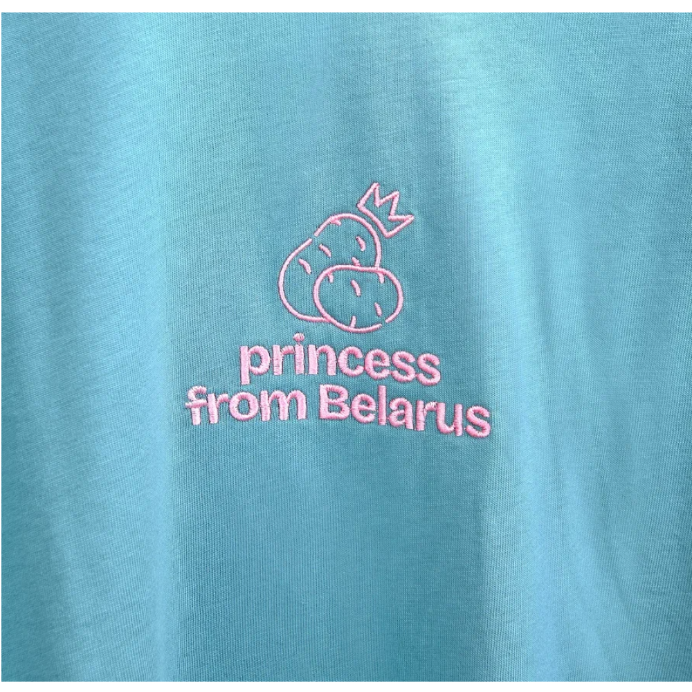 Набор сувенирный "Футболка унисекс оверсайз "Princess from Belarus", S, пыльно-бирюзовый + открытка-стикер 3D" - 5